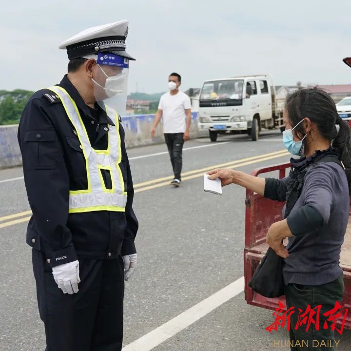 世俱杯官网-老将复出，坚守防线展现经验之光的简单介绍